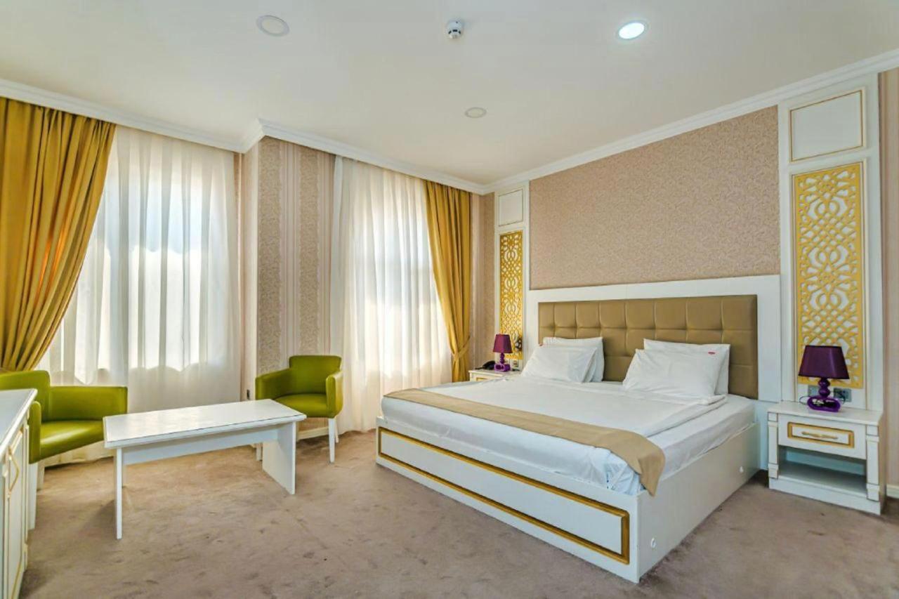 Maris Hotel Baku Exteriör bild