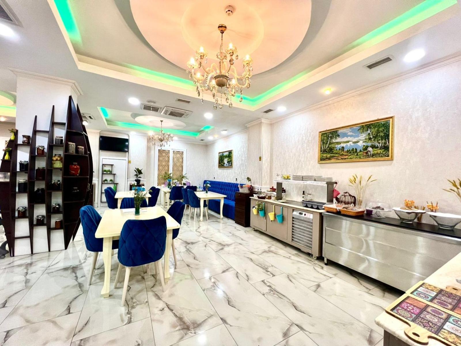 Maris Hotel Baku Exteriör bild