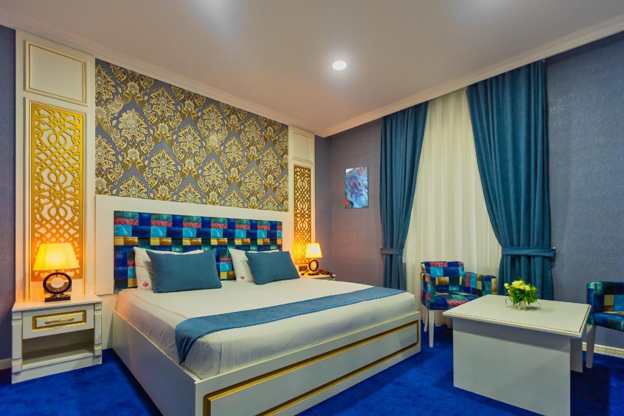 Maris Hotel Baku Exteriör bild