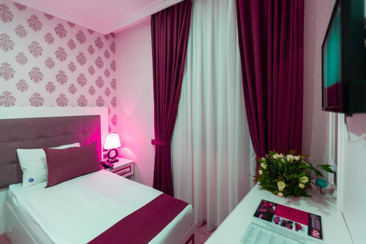 Maris Hotel Baku Exteriör bild