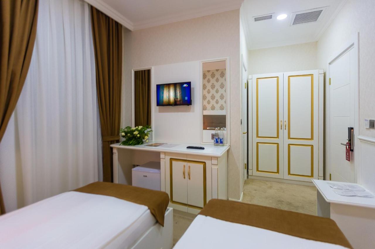 Maris Hotel Baku Exteriör bild